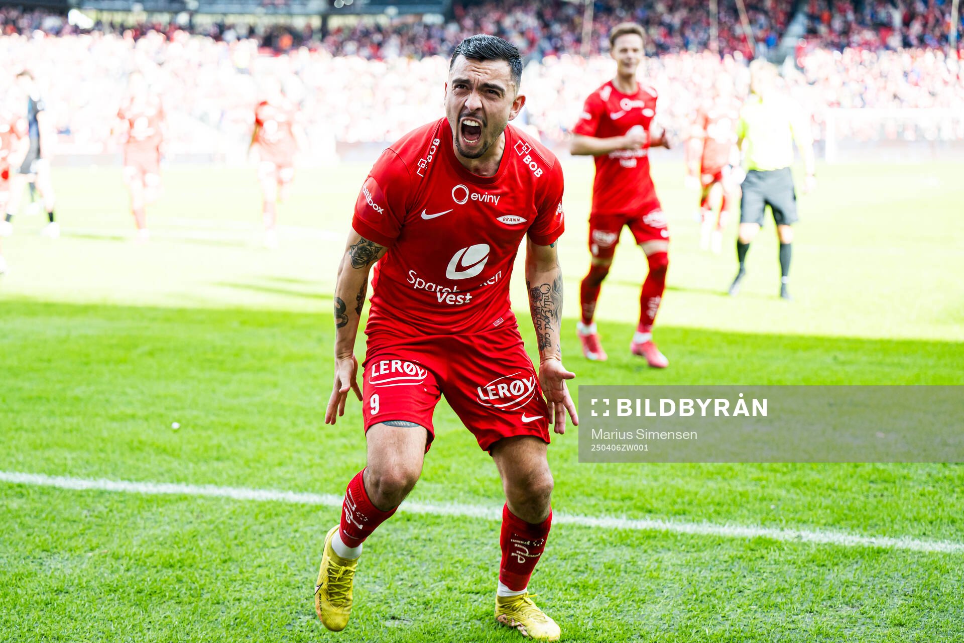 Niklas Castro of Brann celebrates