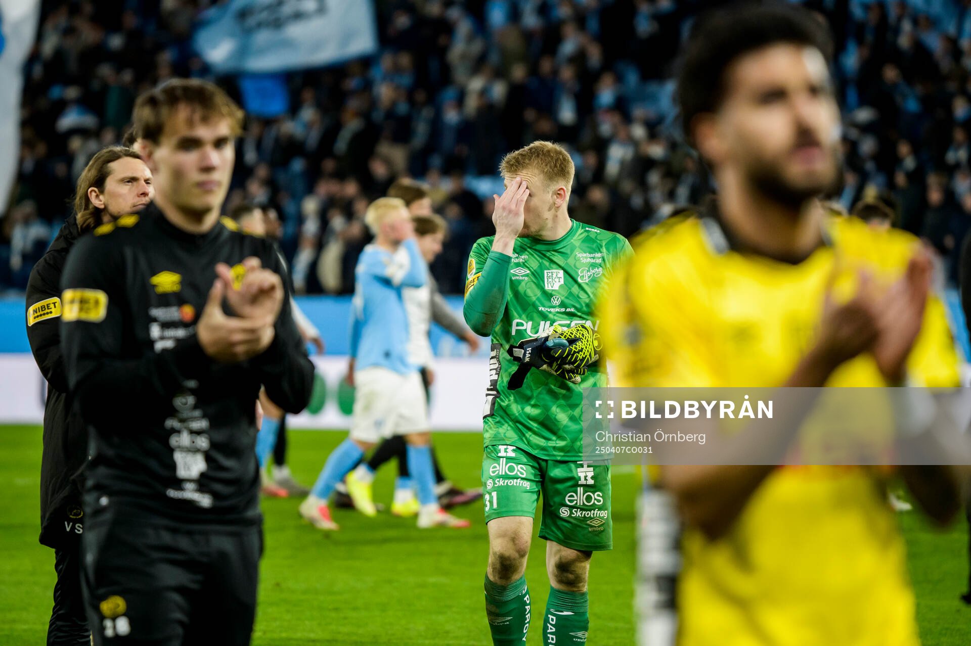 Elfsborgs målvakt Isak Pettersson deppar