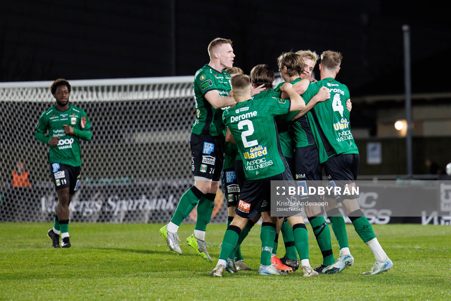 Varbergs spelare jublar