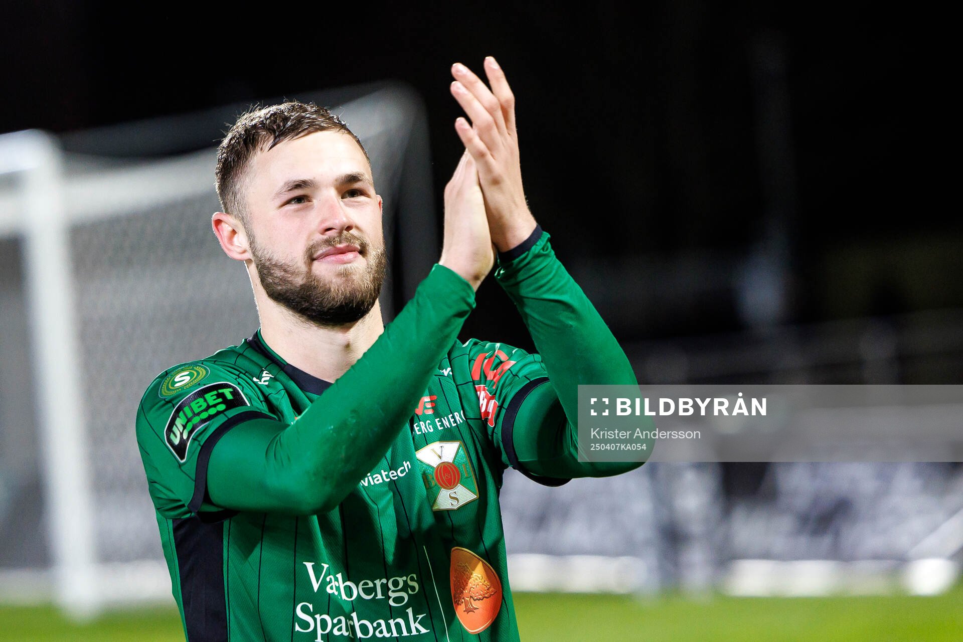 Varbergs Oliver Alfonsi jublar
