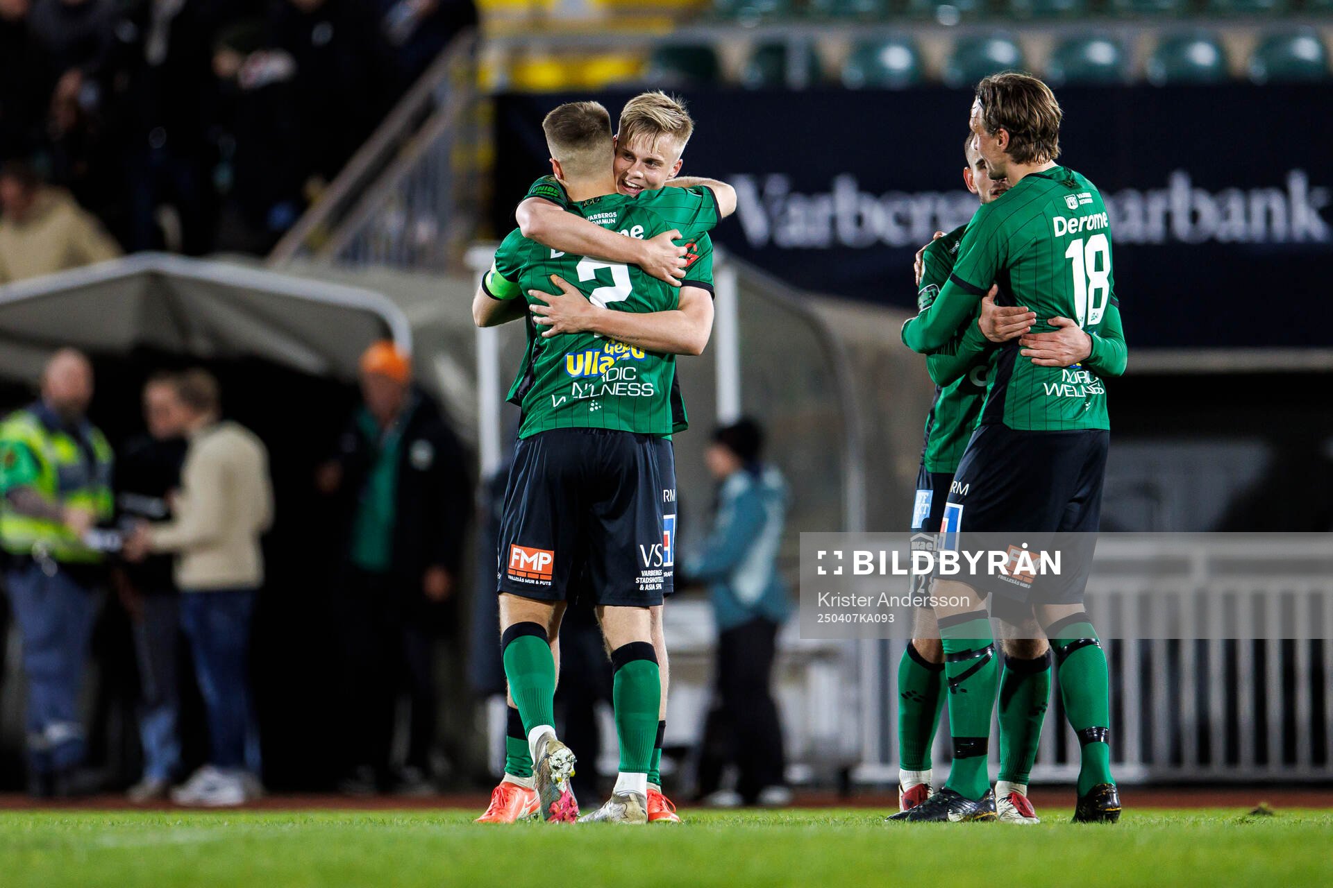 Varbergs spelare jublar