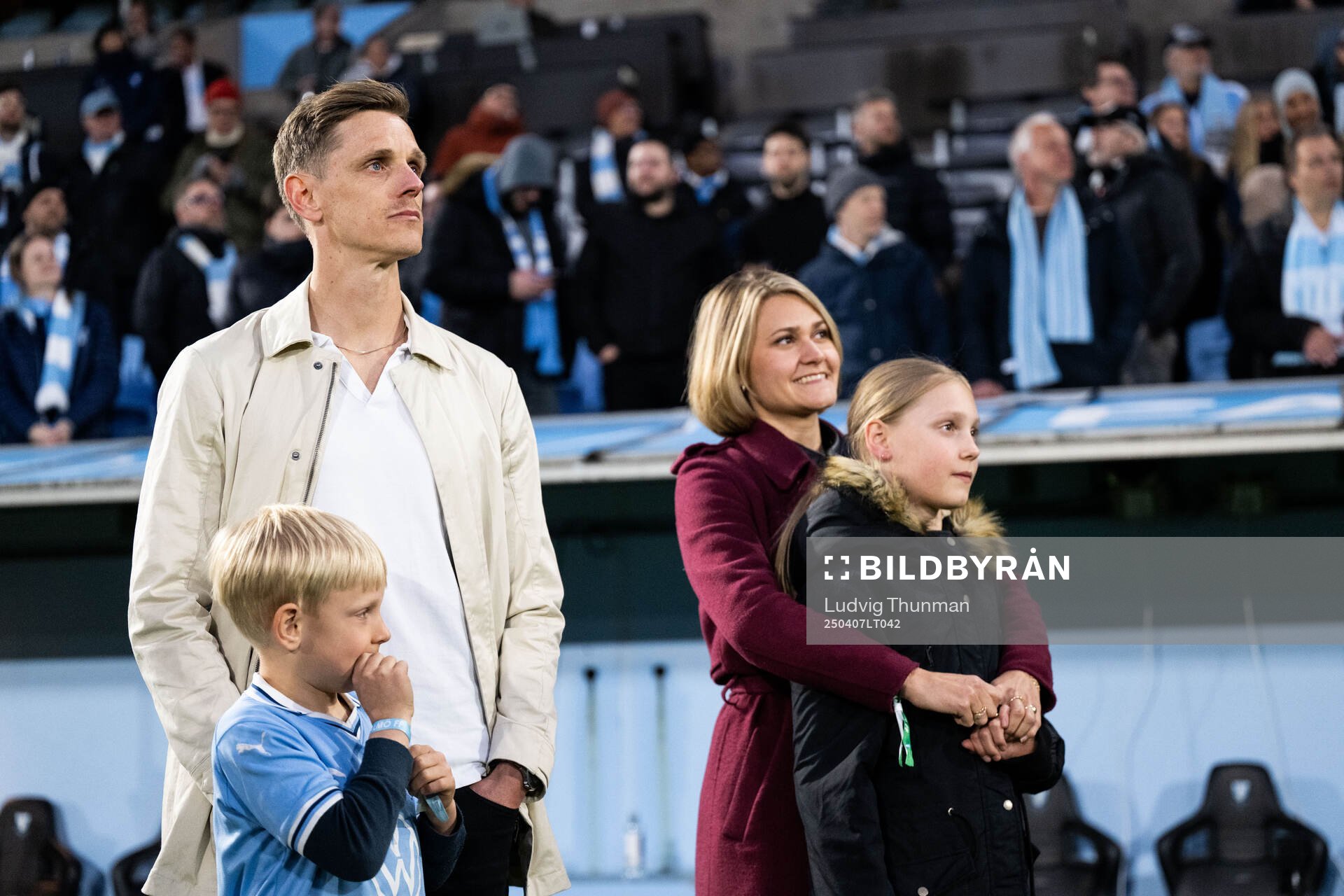 Malmö FFs Sören Rieks tackas av i halvtid av