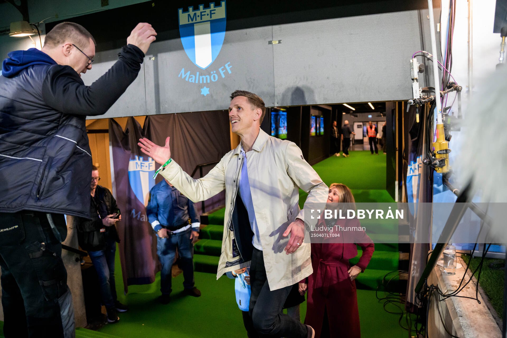 Malmö FFs Sören Rieks tackas av
