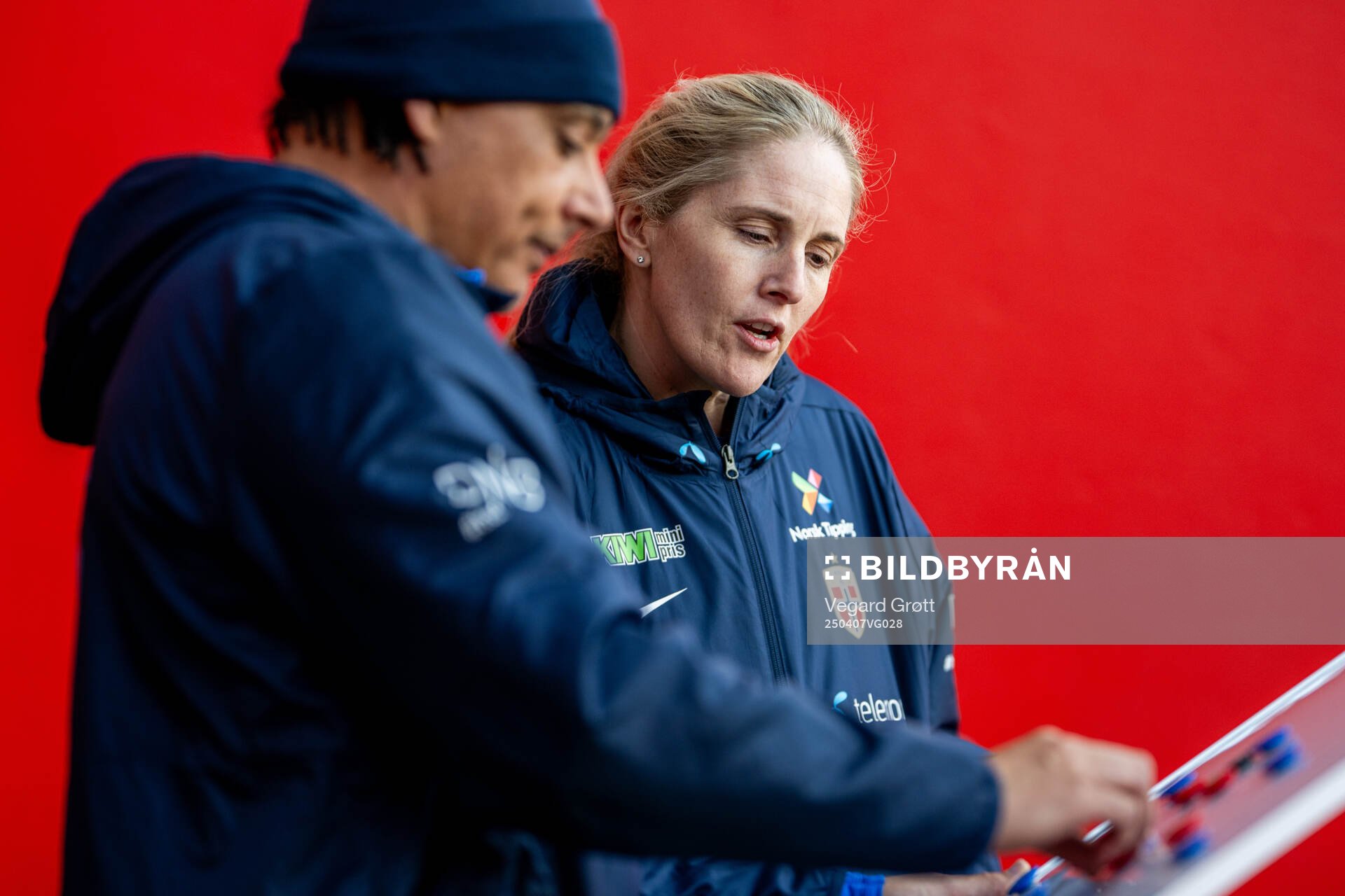 Assistant coach Lee Skyrme and head coach Gemma Grainger of