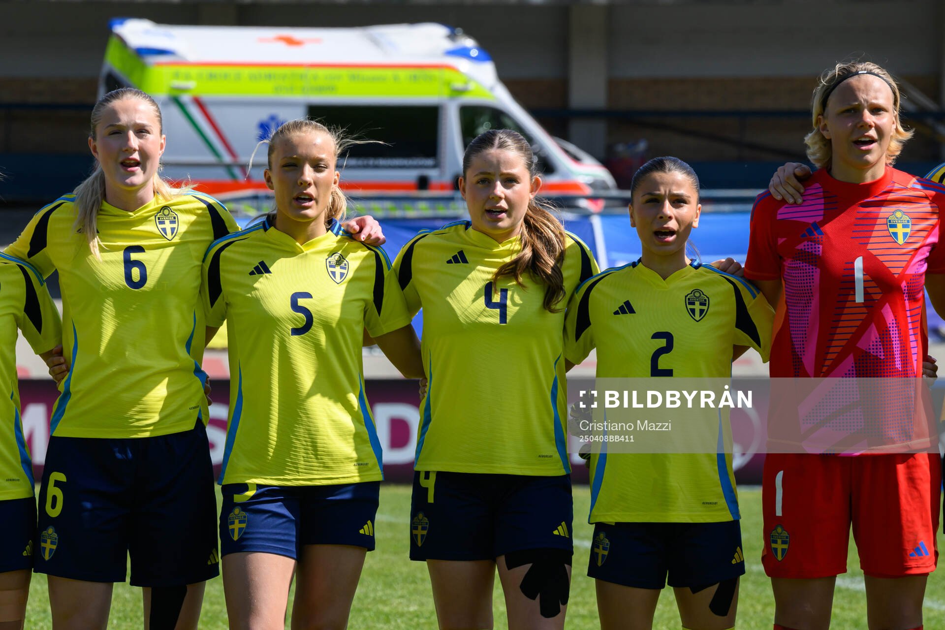 Novalie Jensen , Alexandra Larsson , Smilla Holmberg , Emma