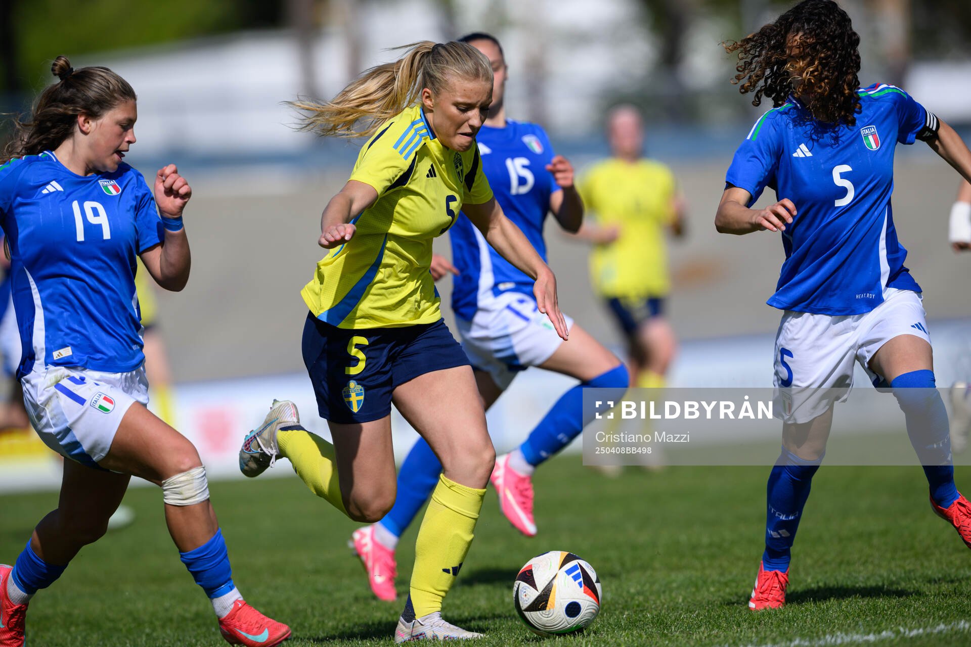 Smilla Holmberg of Sweden