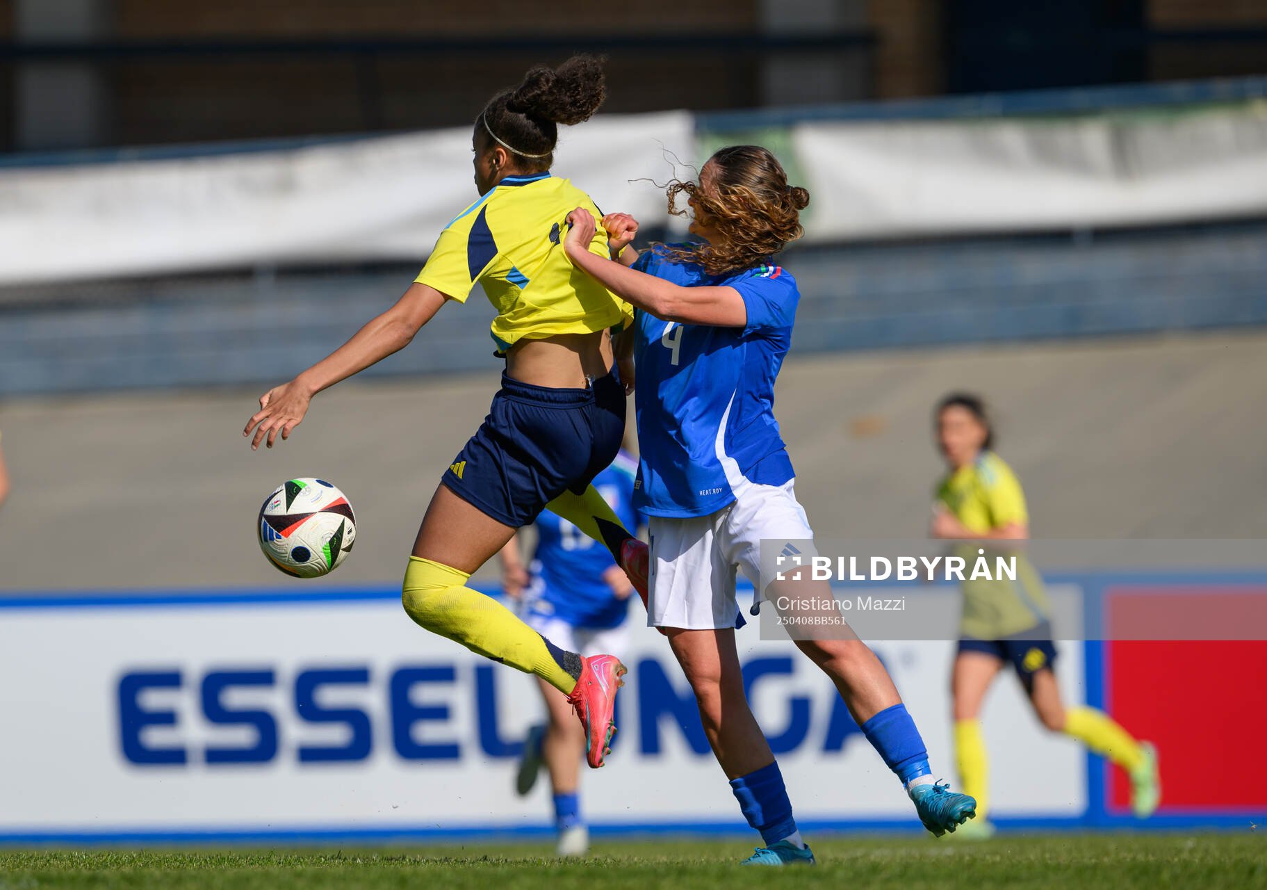 Felicia Schröder of Sweden and Martina Cocino of Italy during the UEFA Women's Under-19 Euro Qualifier football match between Italy and Sweden on April 8, 2025 in Forli.