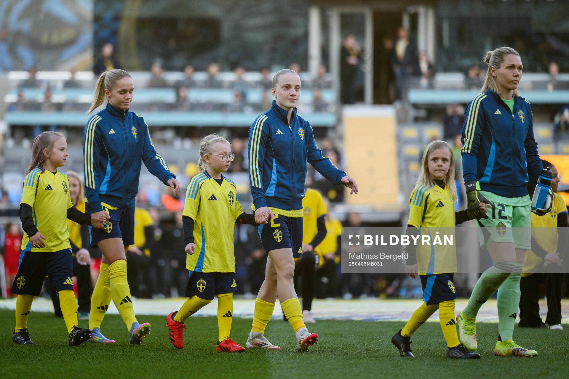 Hanna Lundkvist , Anna Sandberg and goalkeeper Jennifer