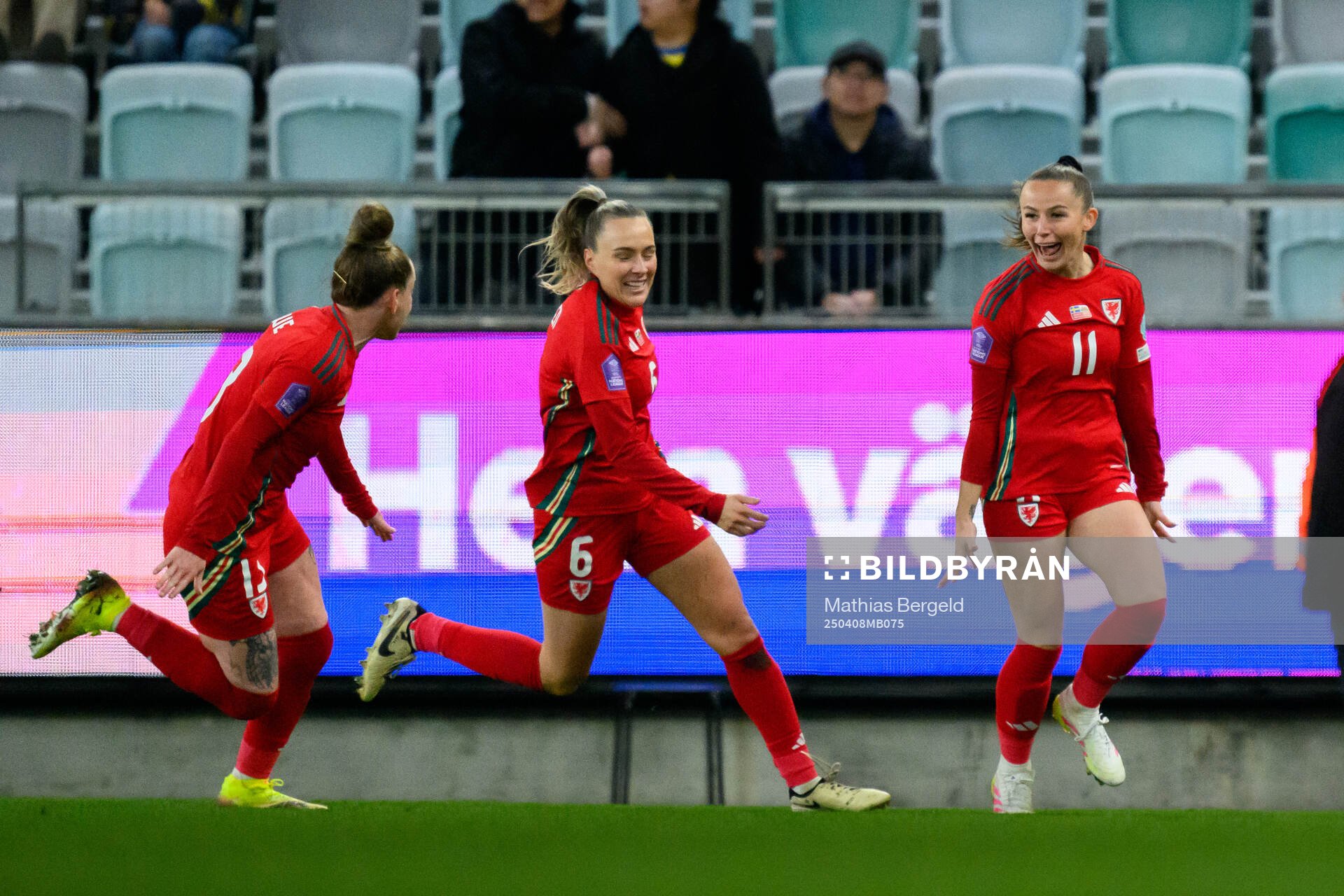 Ellen Jones , Josie Green and Hannah Cain of Wales