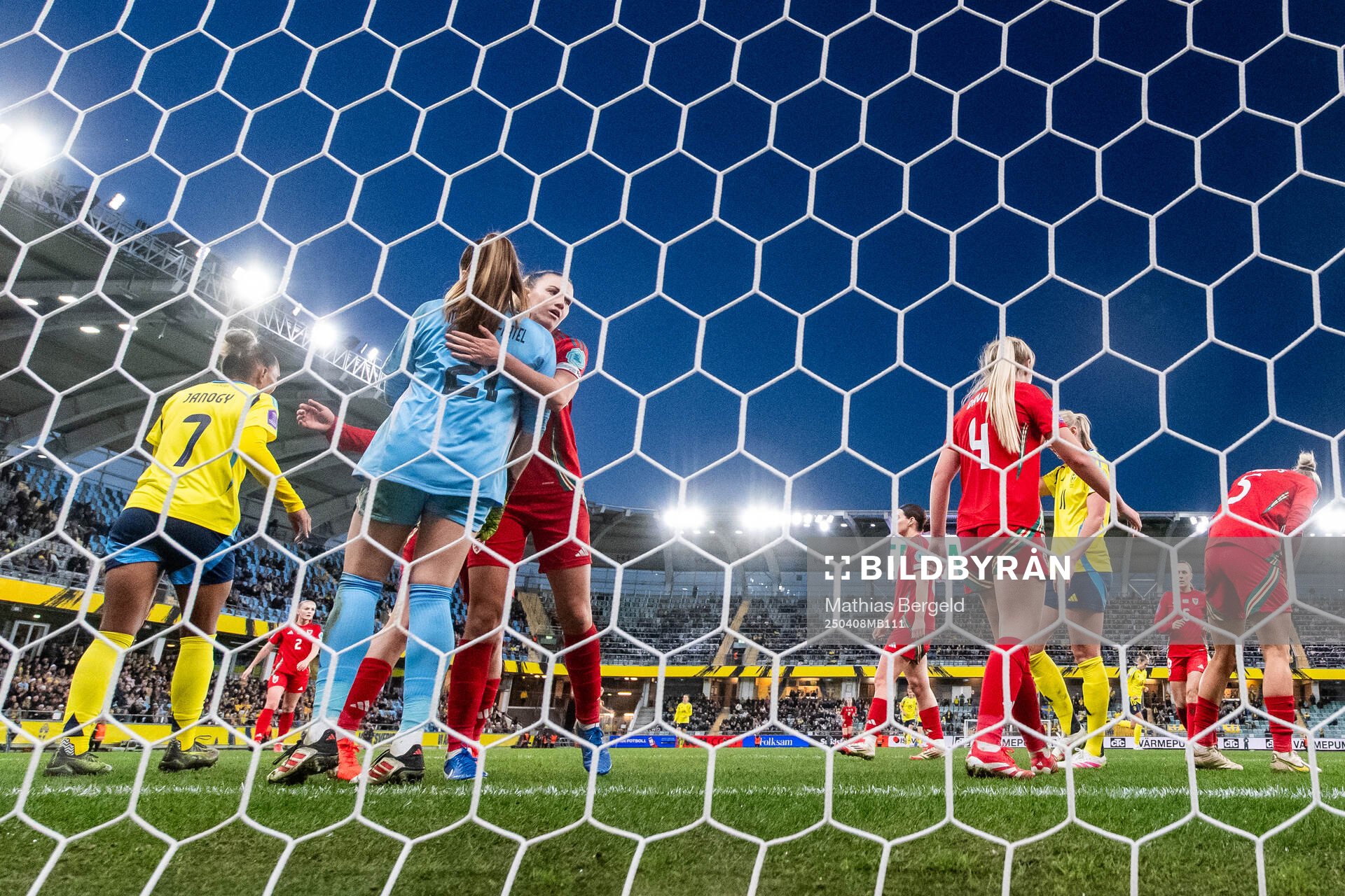 Goalkeeper Safia Middleton-Patel and Gemma Evans of Wales celebrate during the UEFA Women's Nations League football match between Sweden and Wales on April 8, 2025 in Gothenburg.