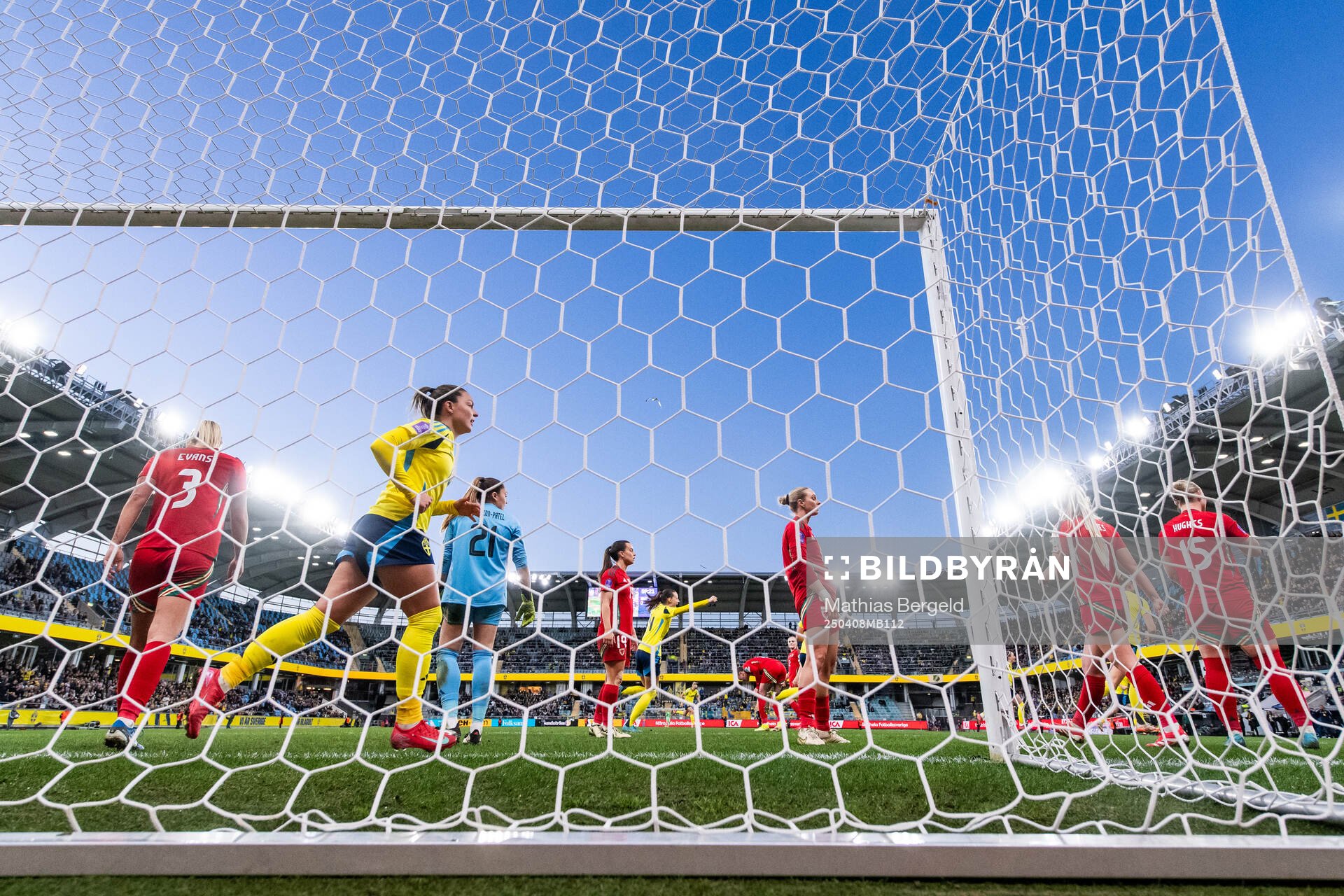 Johanna Rytting Kaneryd and Nathalie Björn of Sweden