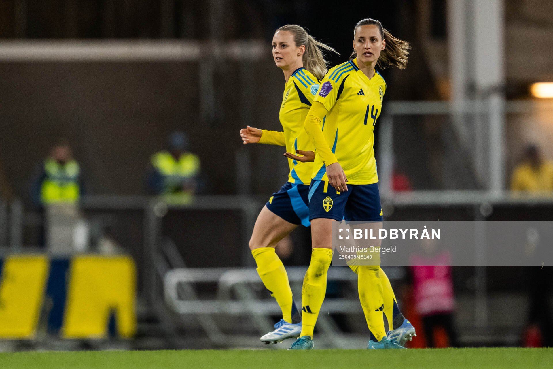 Amanda Ilestedt and Nathalie Björn of Sweden