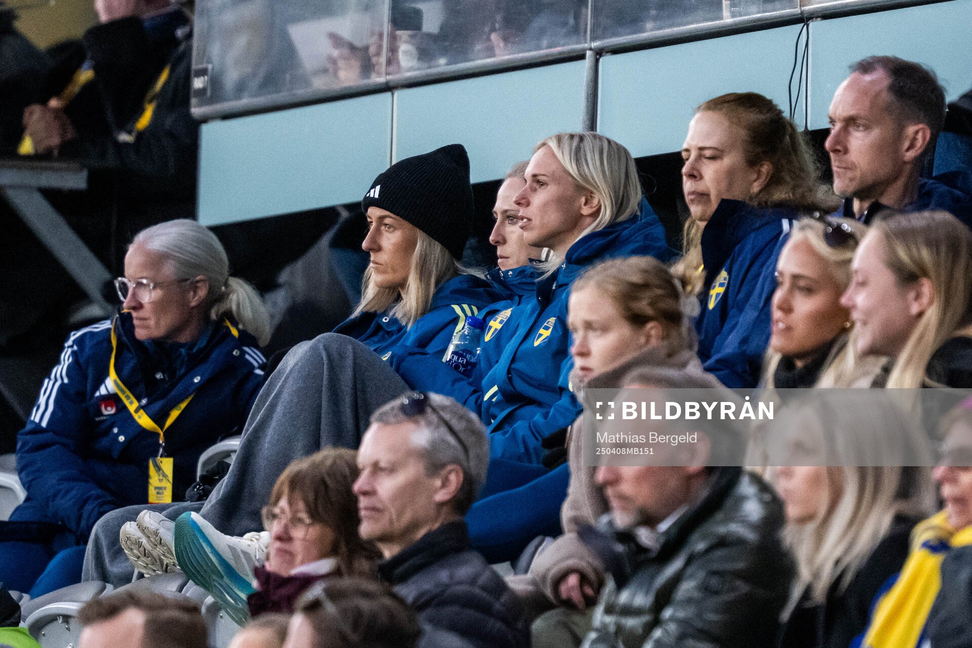 Assistant coach Victoria Sandell, Emma Kullberg, Rebecka
