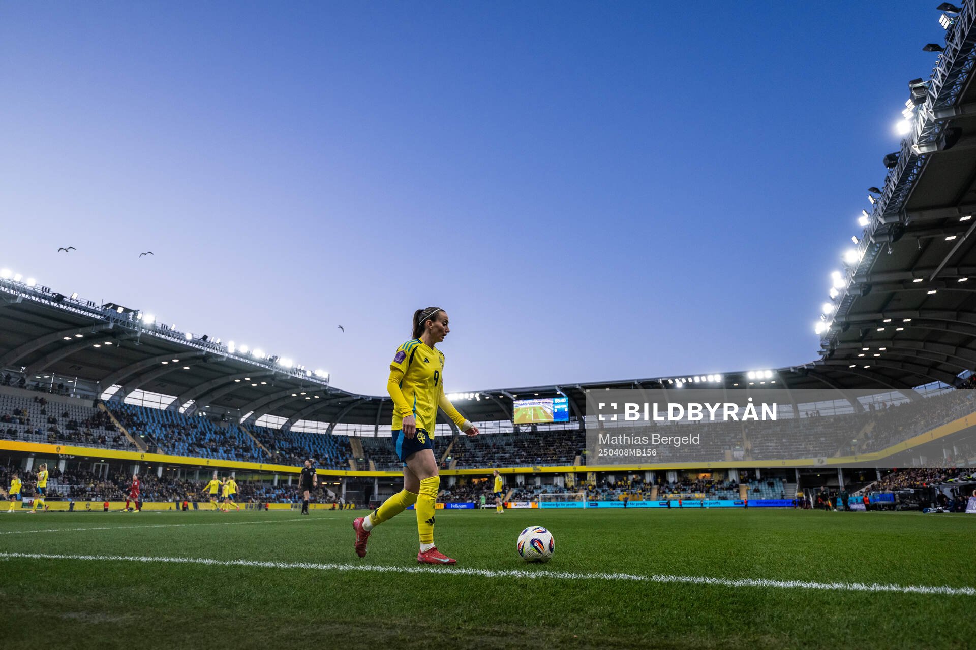 Kosovare Asllani of Sweden