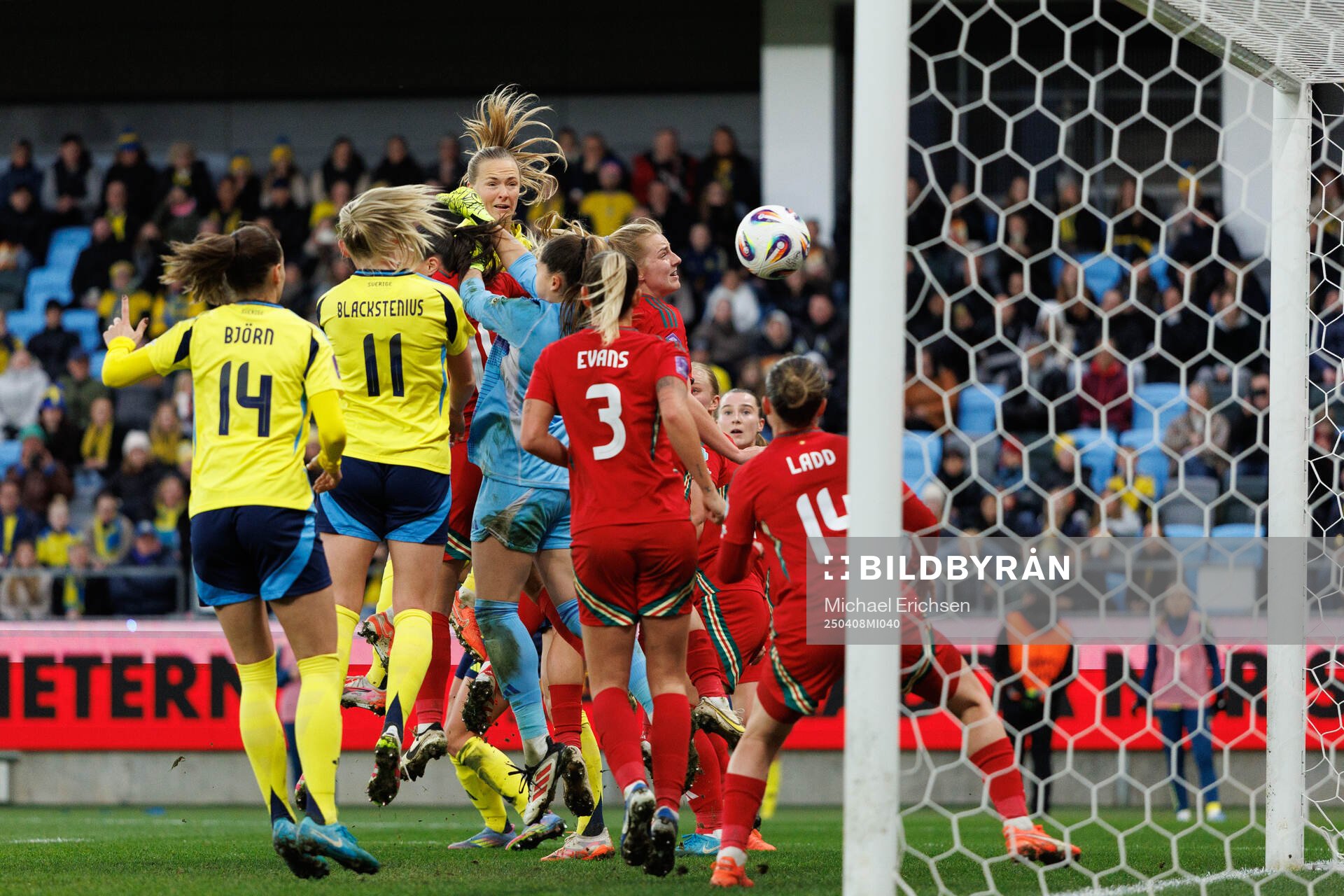 Magdalena Eriksson of Sweden scores the 1-0 goal