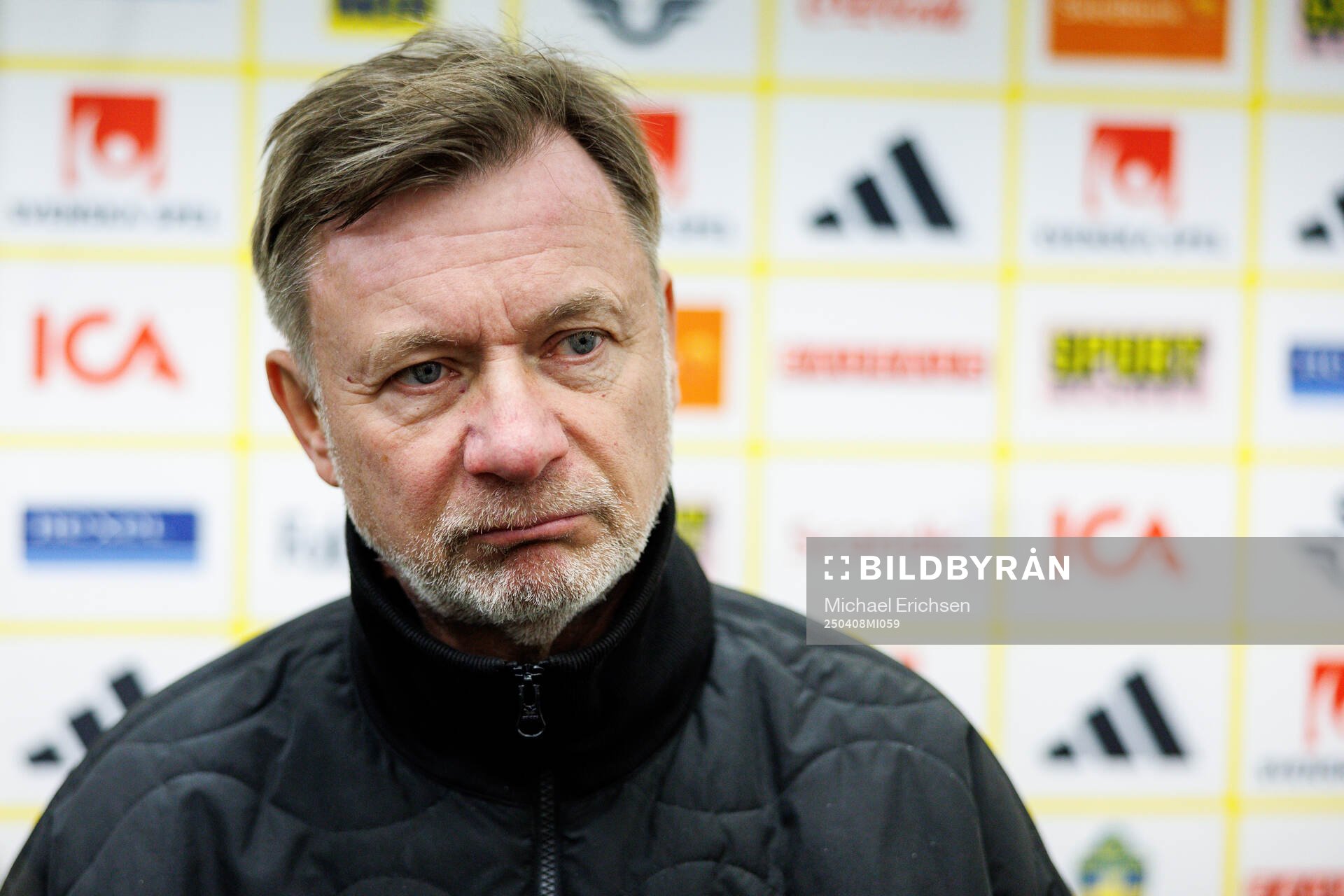 Head coach Peter Gerhardsson of Sweden