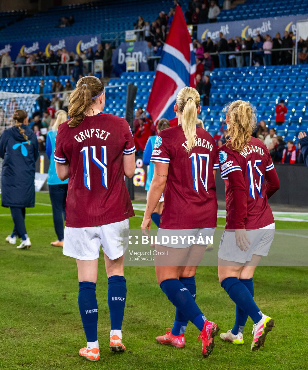 Signe Gaupset, Cathinka Tandberg and Justine Kielland of