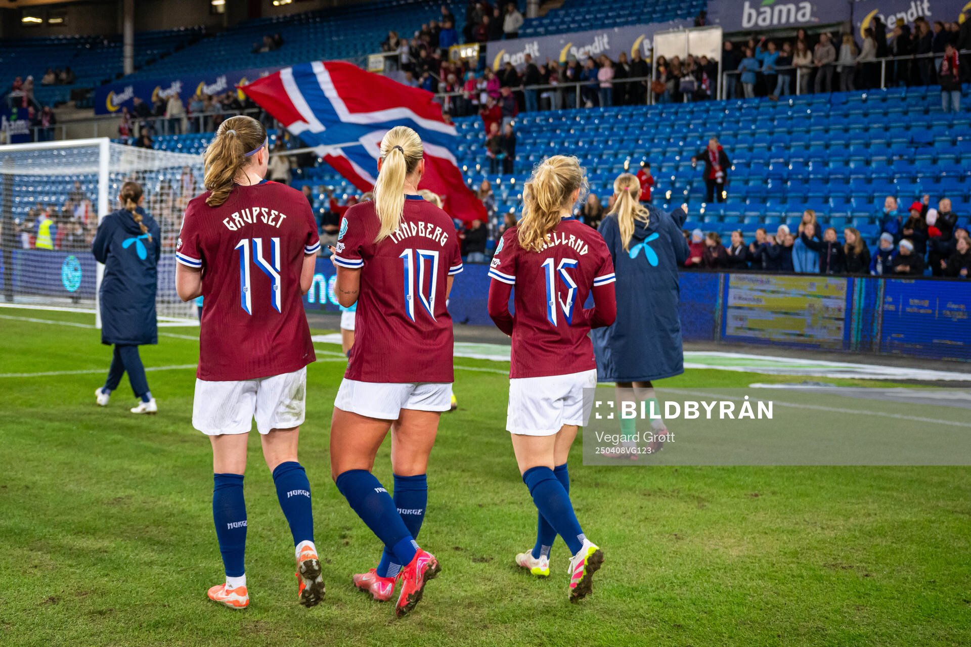 Signe Gaupset, Cathinka Tandberg and Justine Kielland of