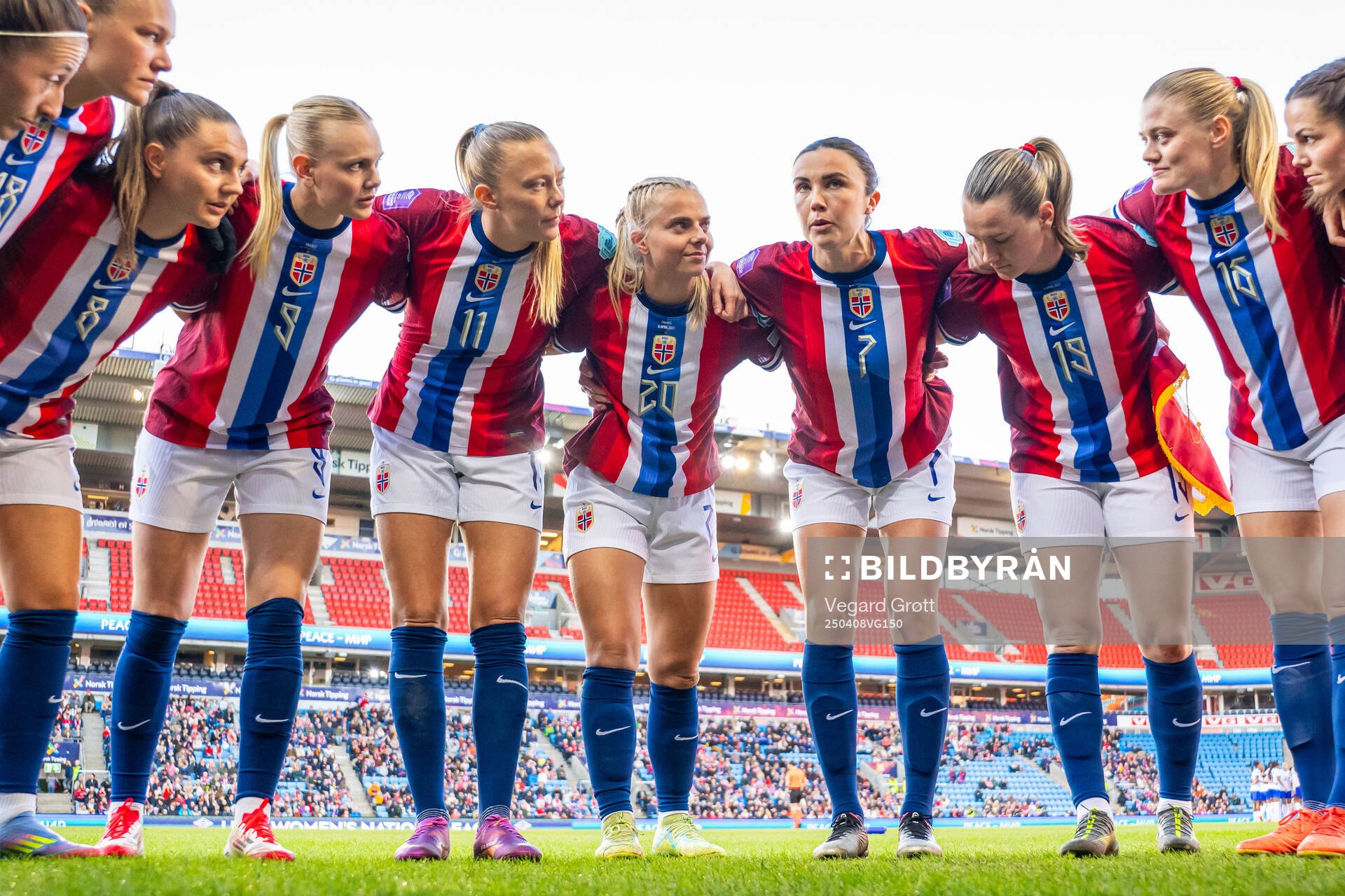 Vilde Bøe Risa, Karina Sævik, Synne Sofie Kinden Jensen,