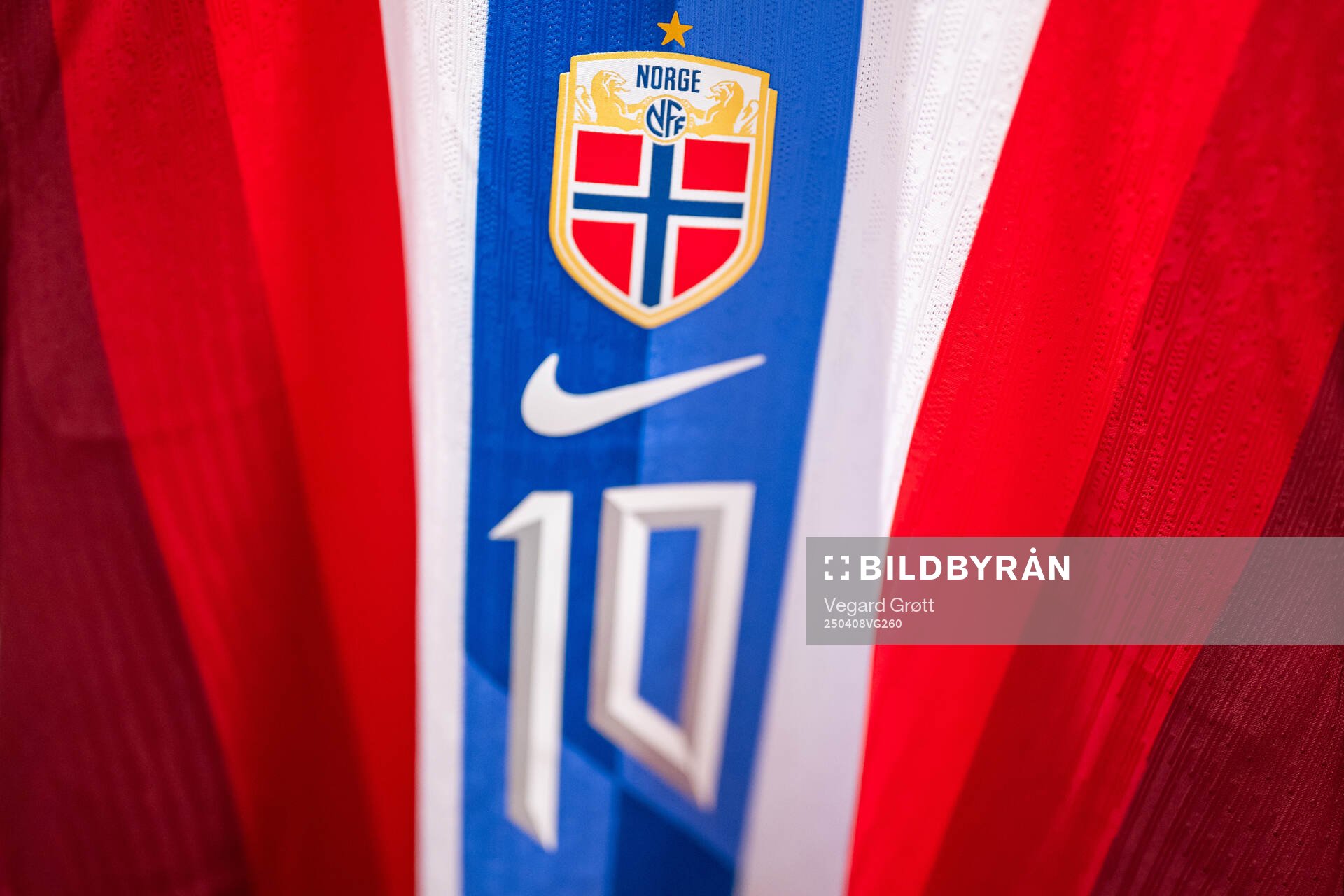 The crest