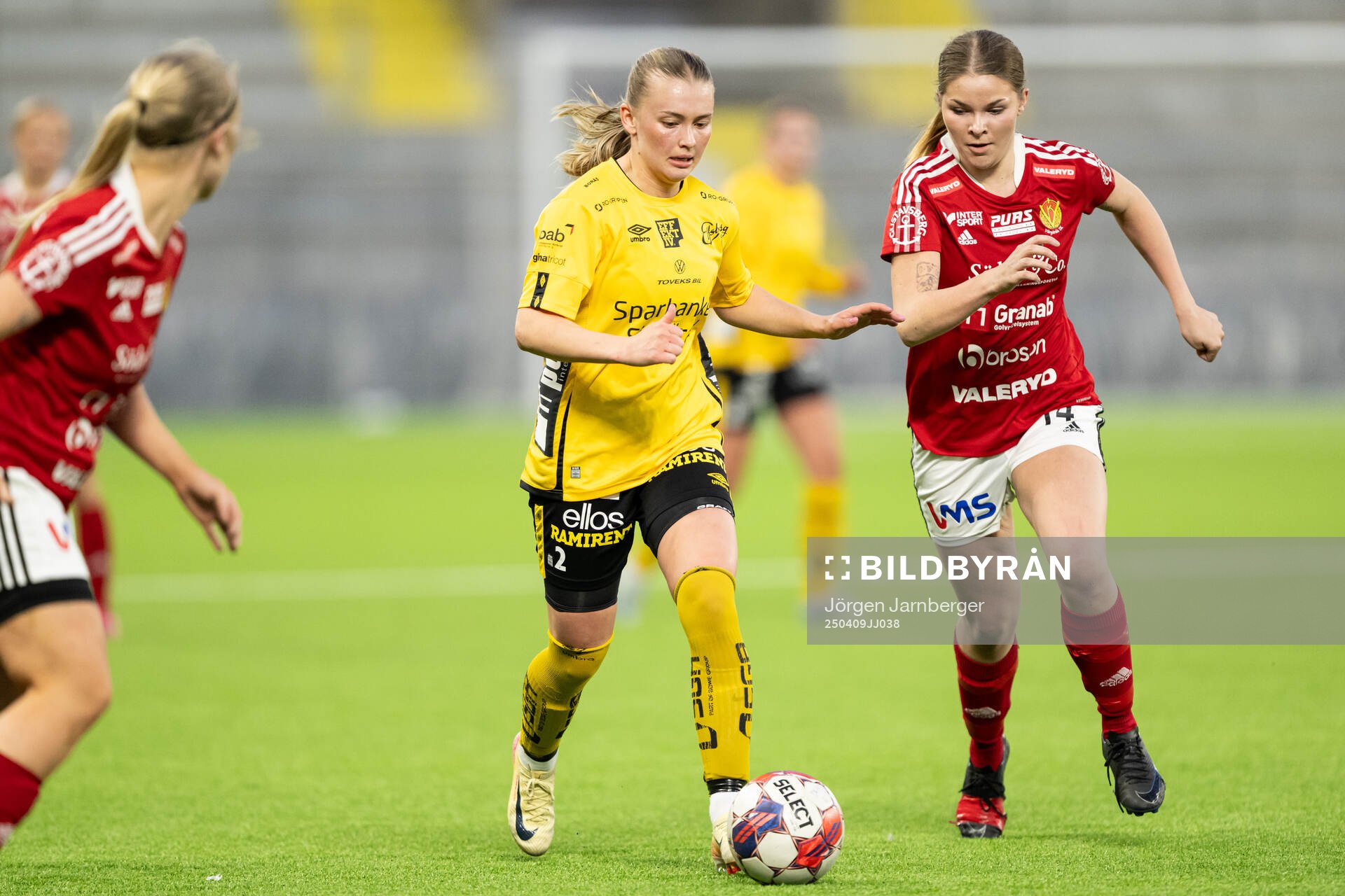 Elfsborgs Elin Johansson och Vårgårdas Michelle Thomsén