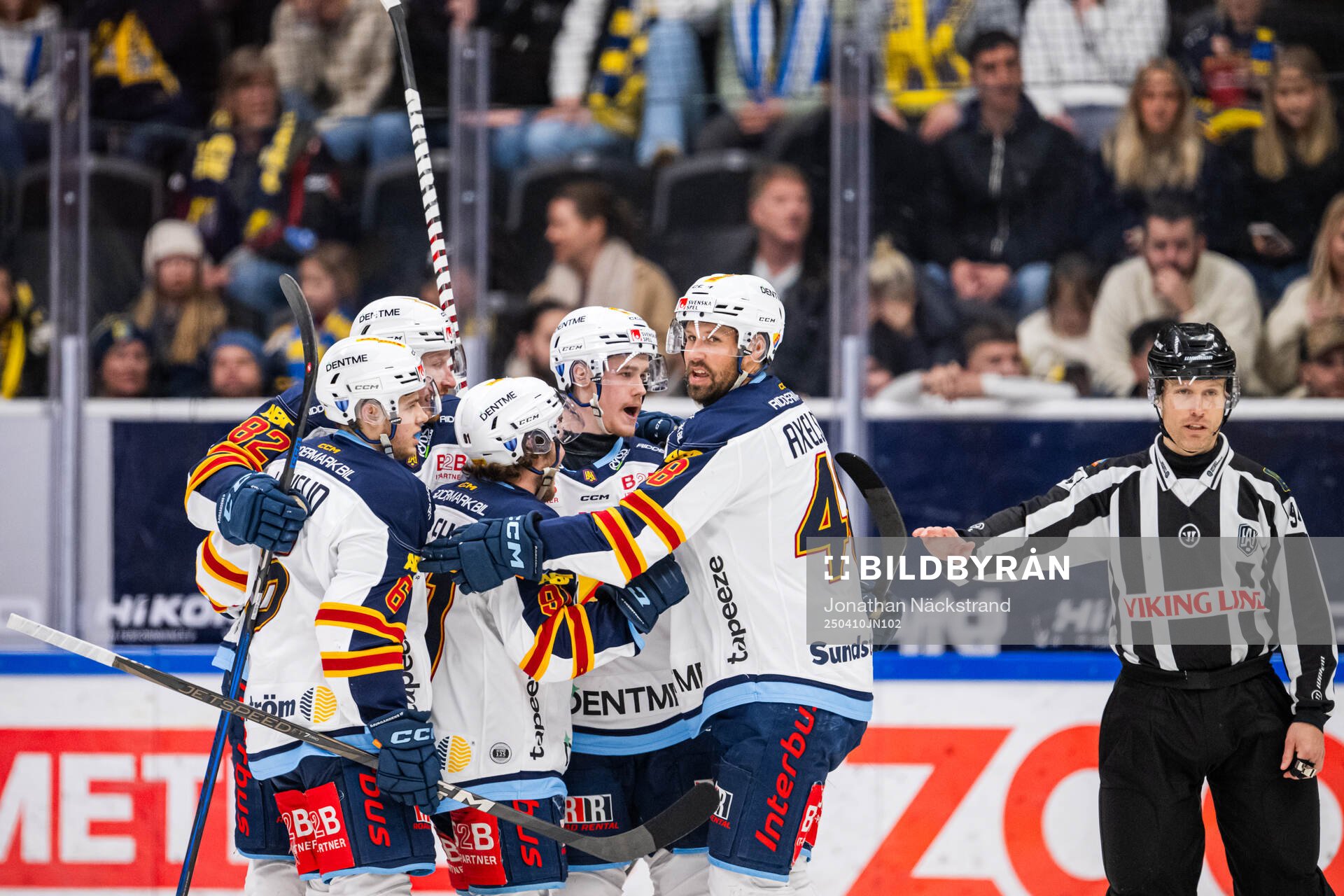 Djurgårdens Tyler Kelleher jublar
