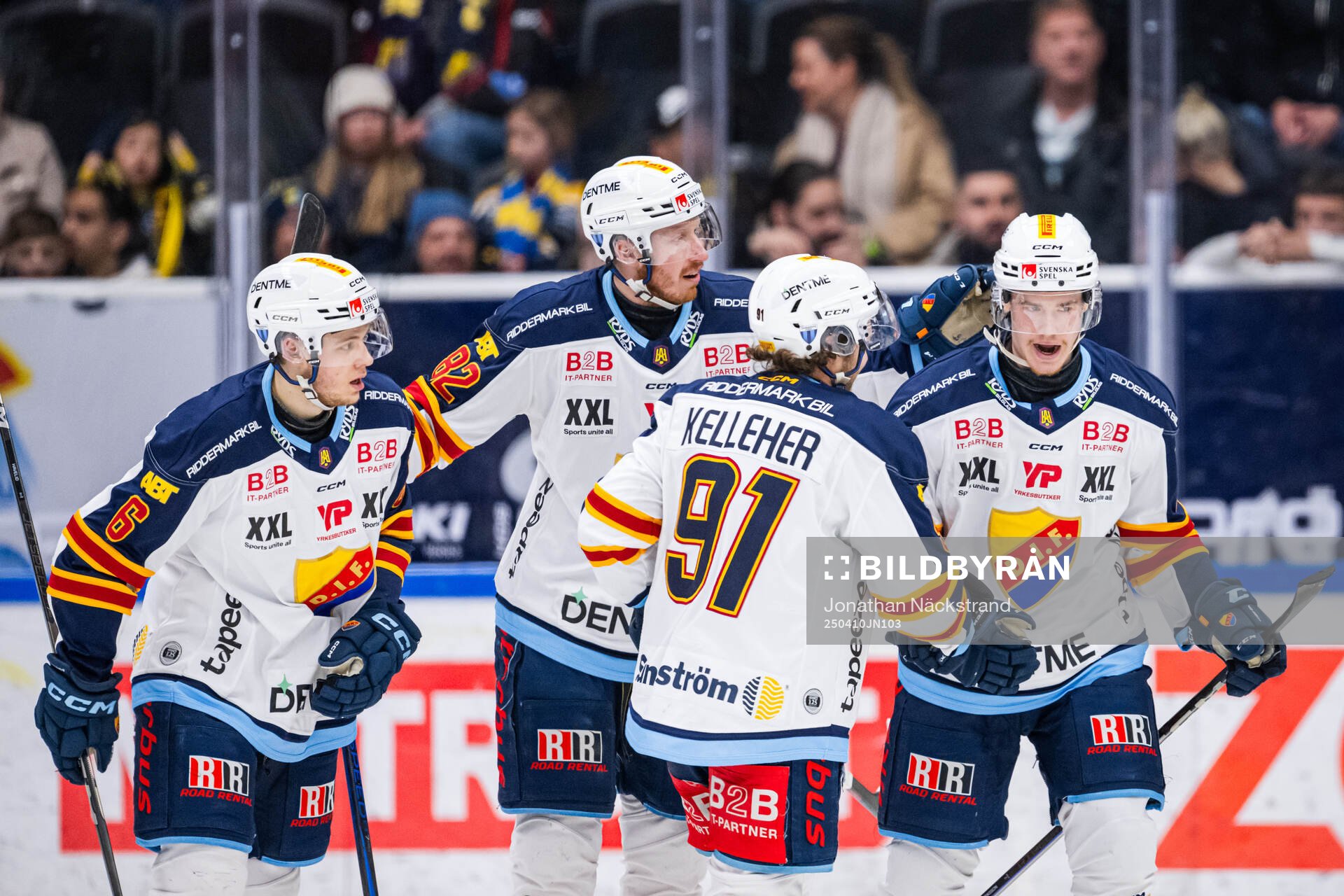 Djurgårdens Tyler Kelleher jublar
