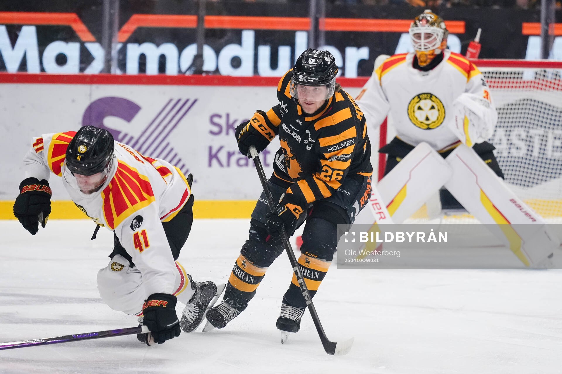 Brynäs Greg Scott och Skellefteås Anton Heikkinen