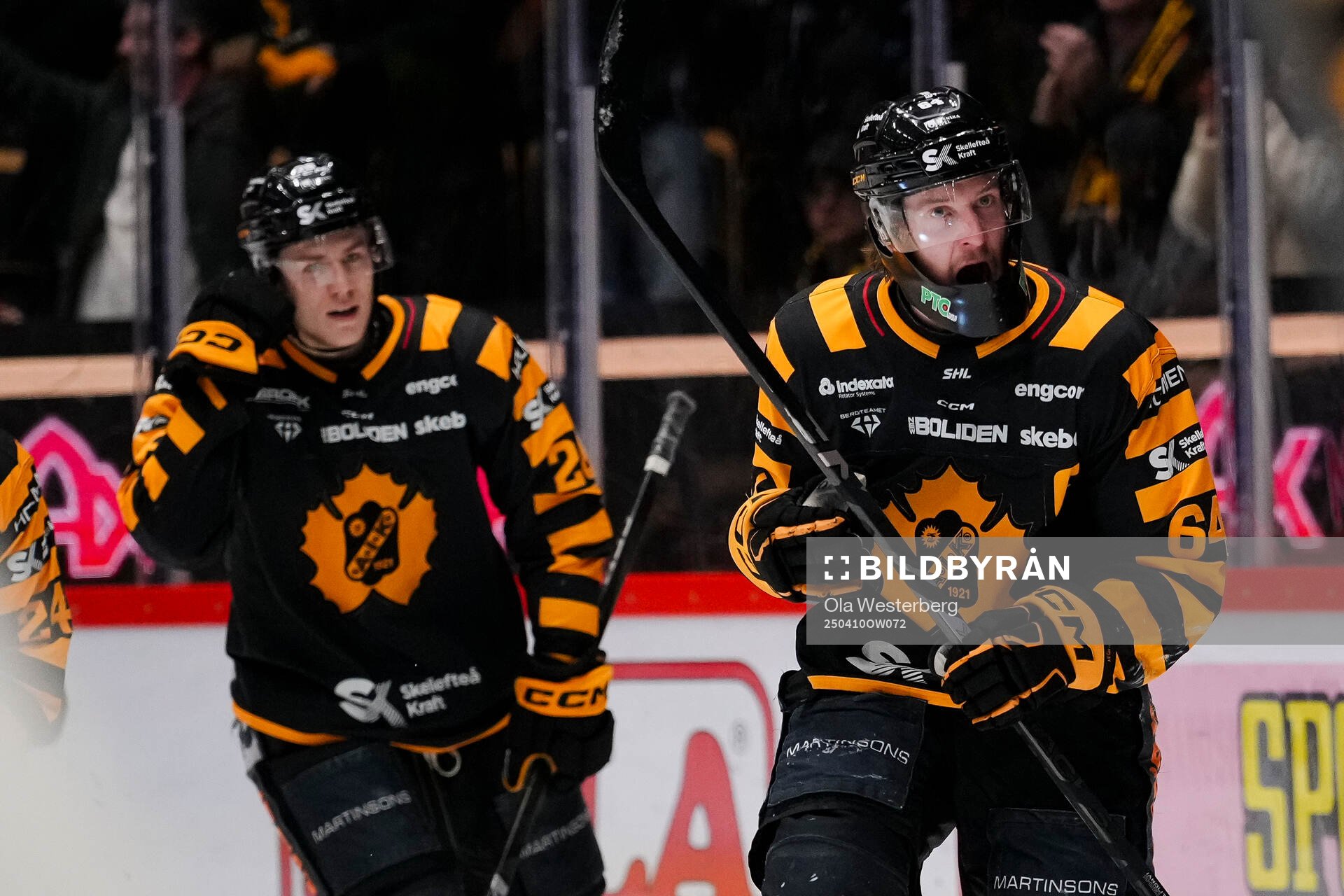 Skellefteås Jonathan Pudas jublar