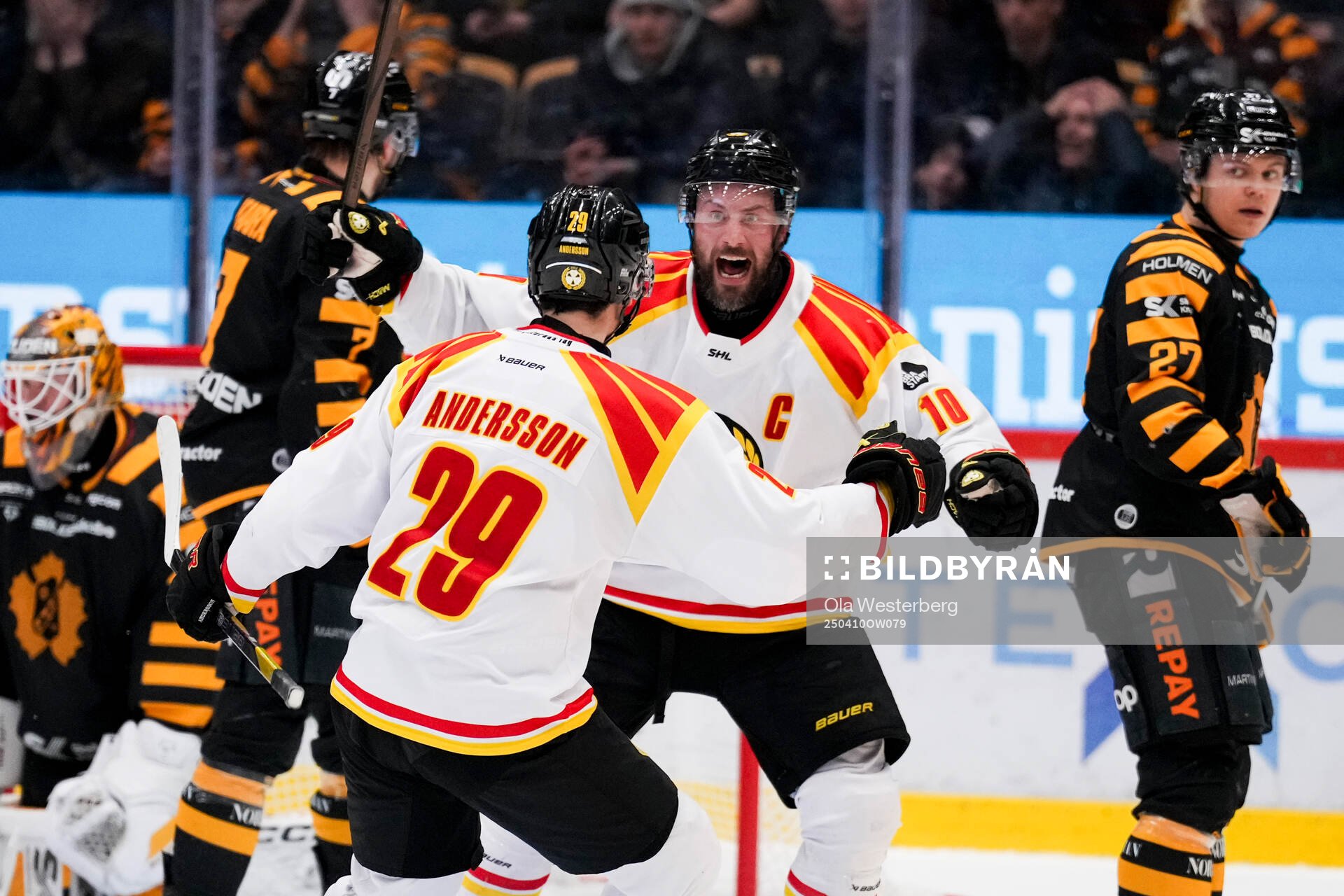 Brynäs Johan Larsson jublar