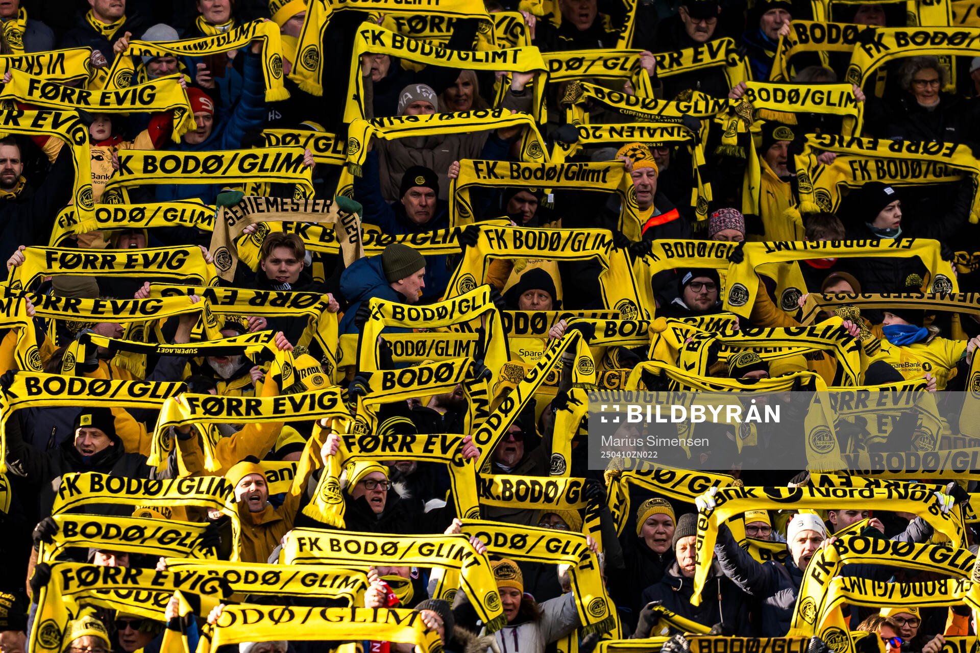 Spectators in the stands ahead of the UEFA Europa League quarter-final football match between Bodø/Glimt and Lazio on April 10, 2025 in Bodø.