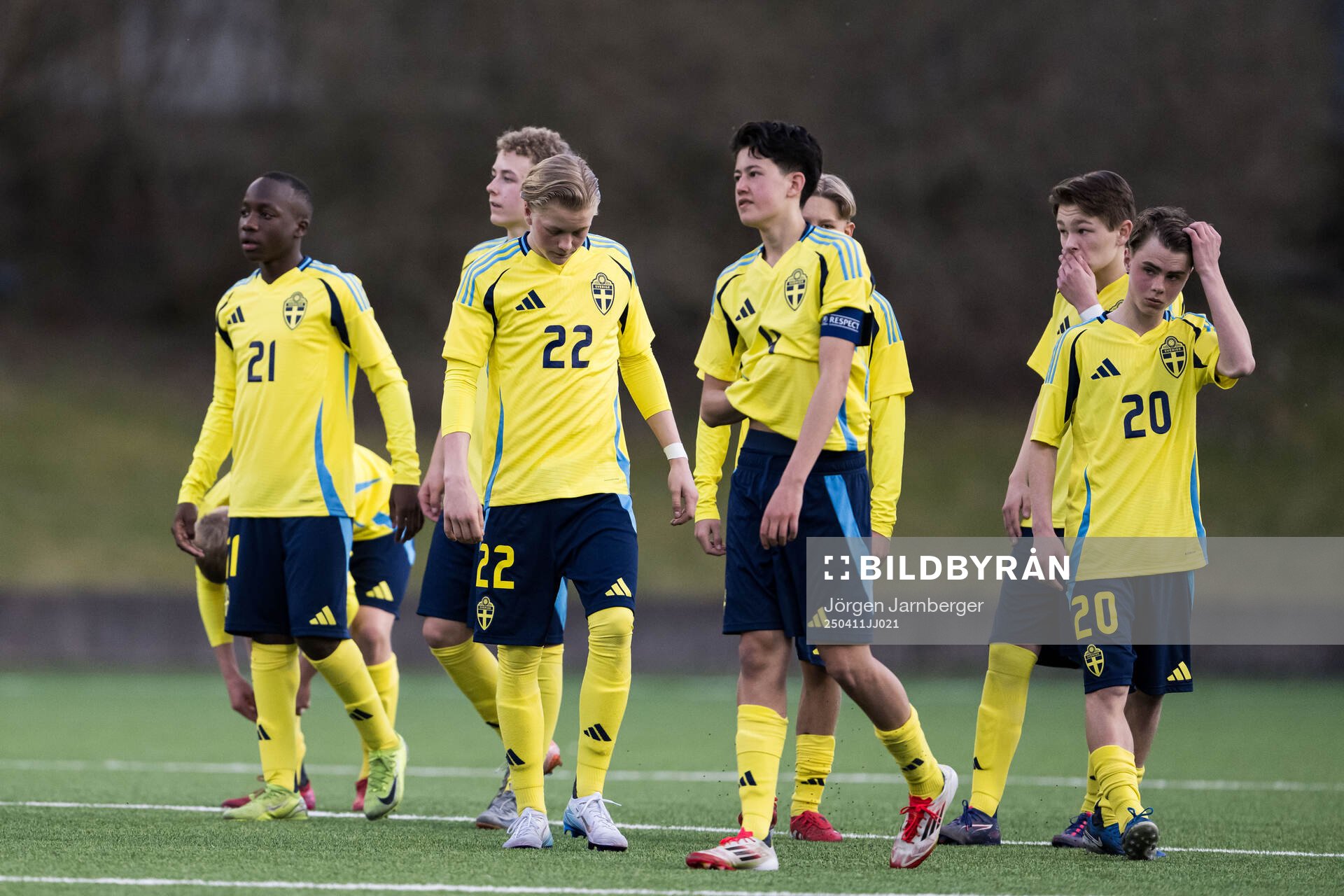 Charlie Andersson Gustafson of Sweden looks dejected