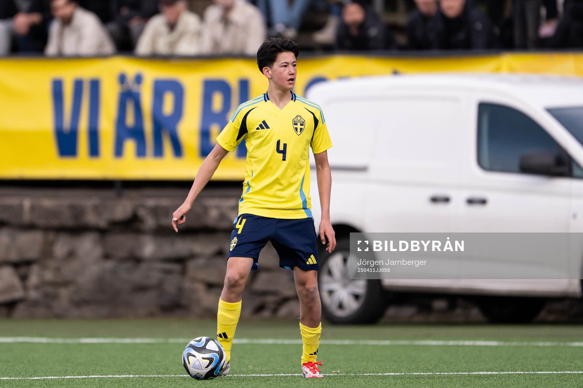 Jonatan Linde of Sweden