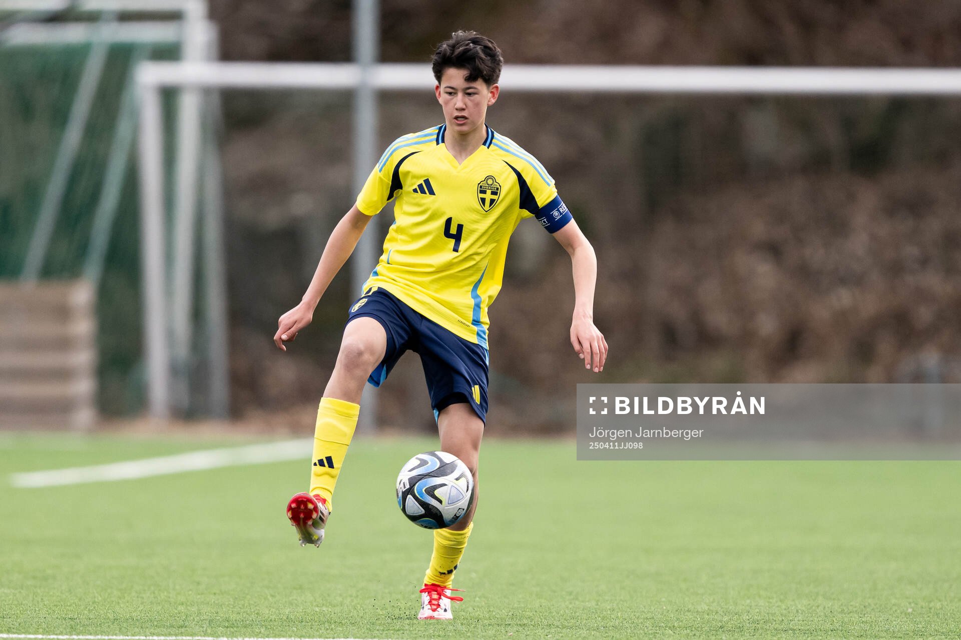 Jonatan Linde of Sweden during the under-17 Future team tournament football match between Sweden and Belgium on April 11, 2025 in Borås.