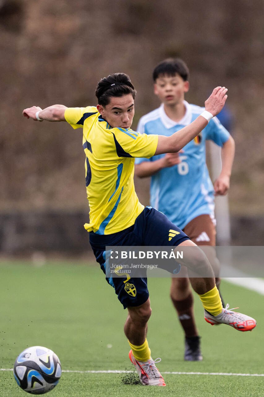 Arvid Bengtsson of Sweden during the under-17 Future team tournament football match between Sweden and Belgium on April 11, 2025 in Borås.