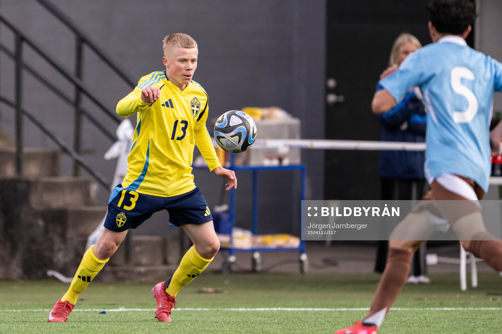 Mijo Johansson of Sweden