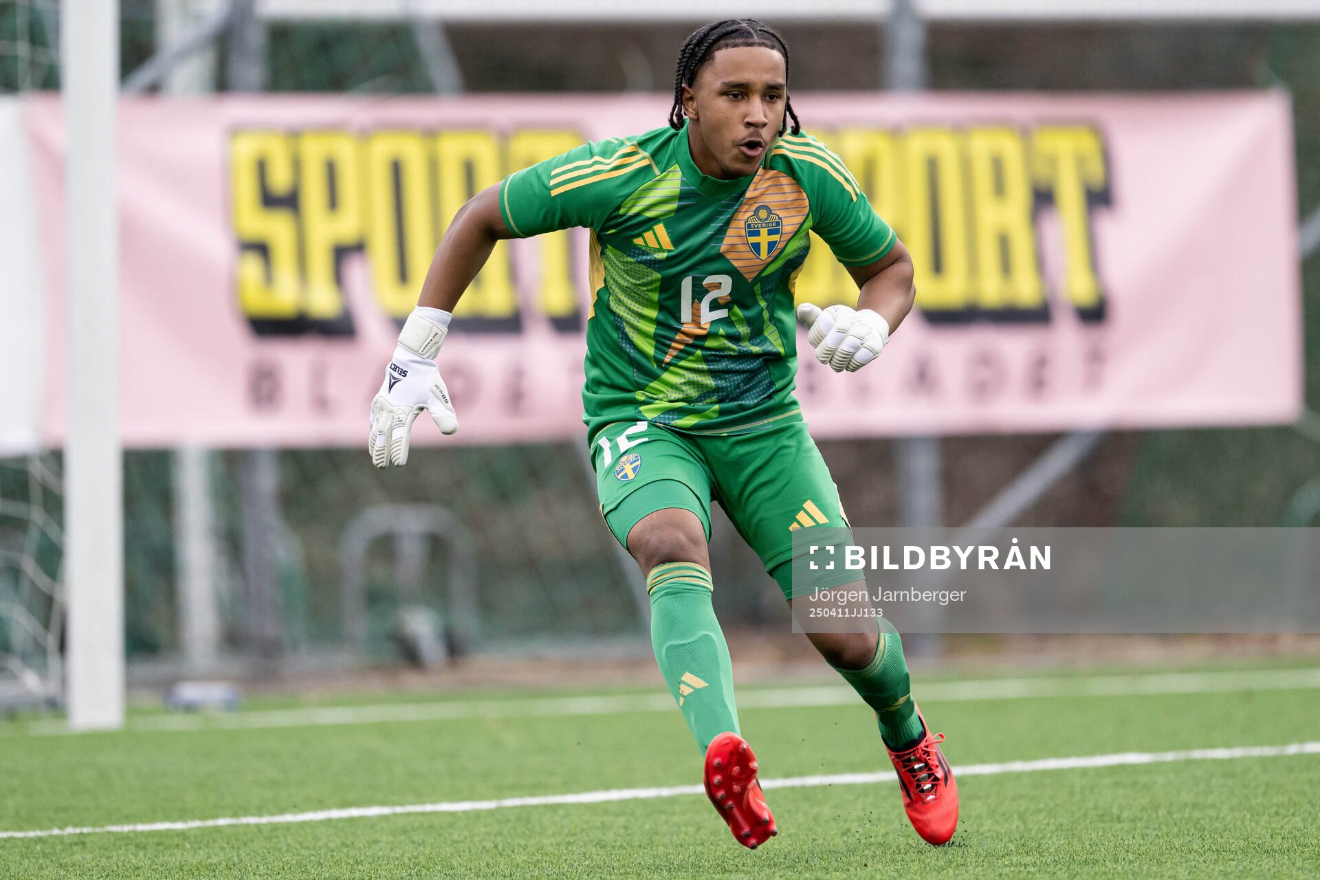 Goalkeeper Benjamin Norell of Sweden during the under-17 Future team tournament football match between Sweden and Belgium on April 11, 2025 in Borås.