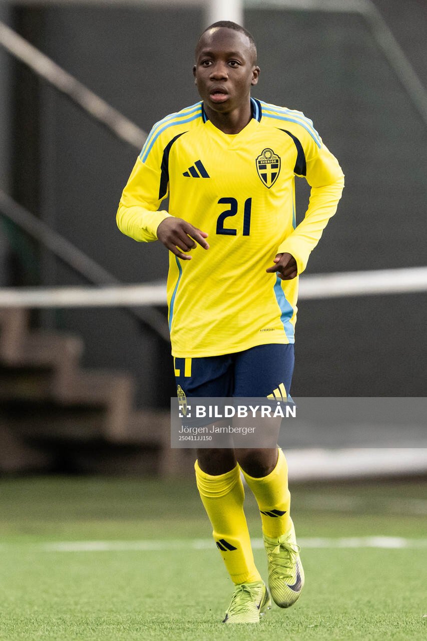 Jonathan Kibalama of Sweden