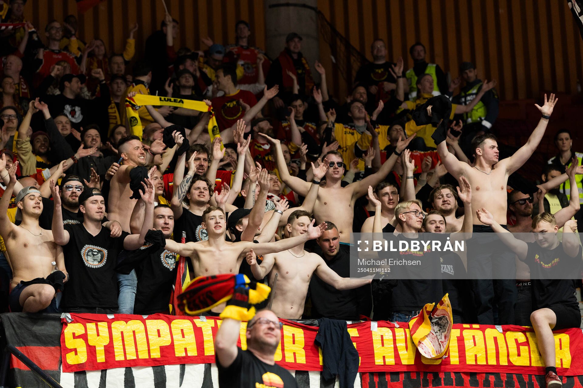 Luleås supportar jublar