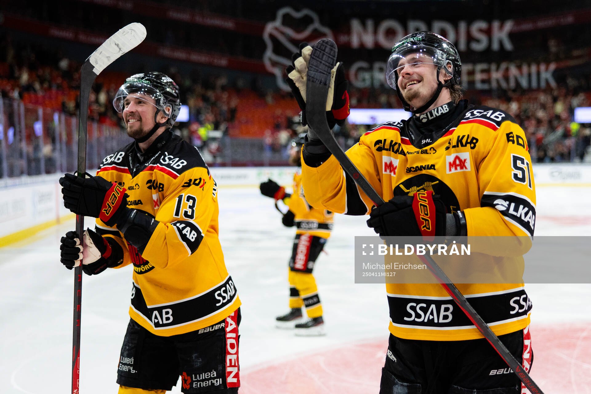 Luleås Eetu Koivistoinen och Markus Nurmi jublar