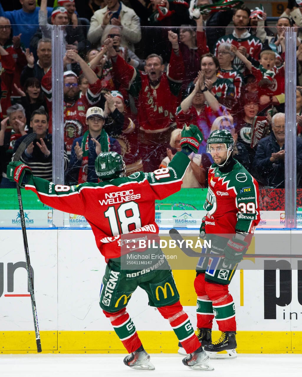 Frölundas Mikael Ruohomaa jublar