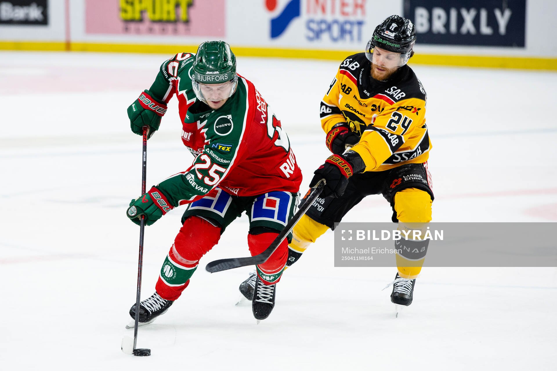 Frölundas Arttu Ruotsalainen och Luleås Brendan Shinnimin