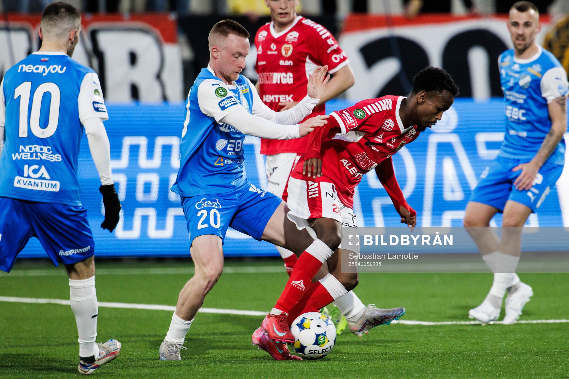 Oddevolds Adam Engelbrektsson och Kalmars Abdi Sabriye