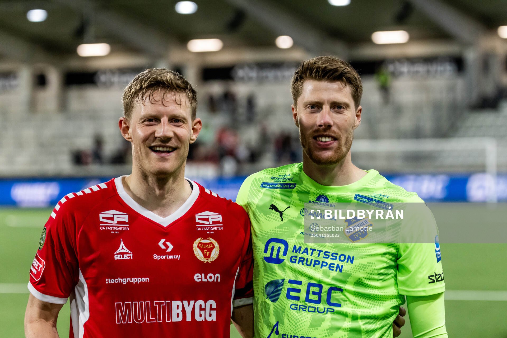 Kalmars Lars Sætra och Oddevolds målvakt Morten Sætra