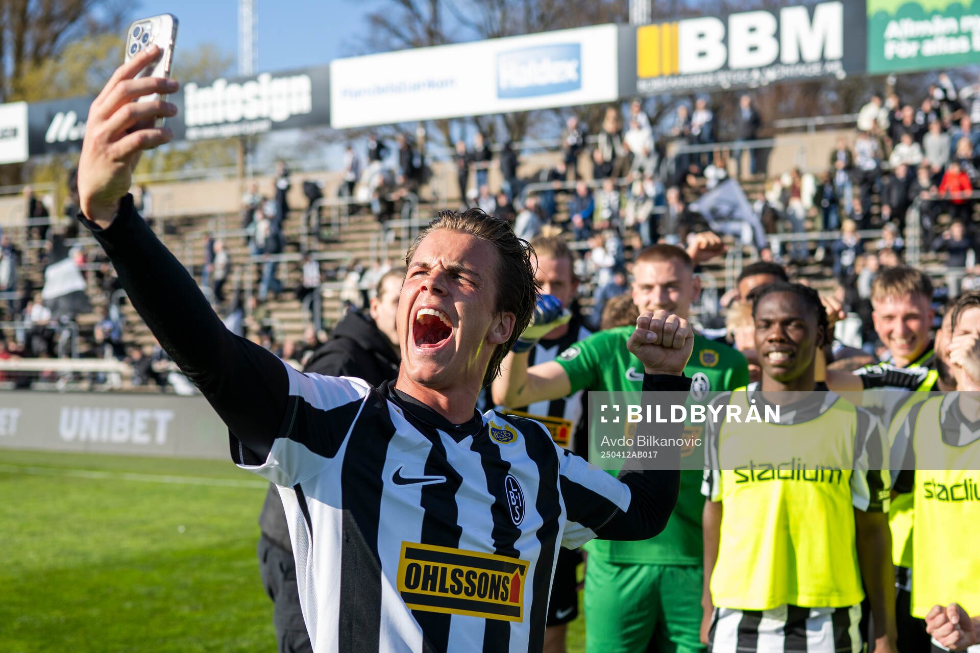 Landskronas spelare jublar
