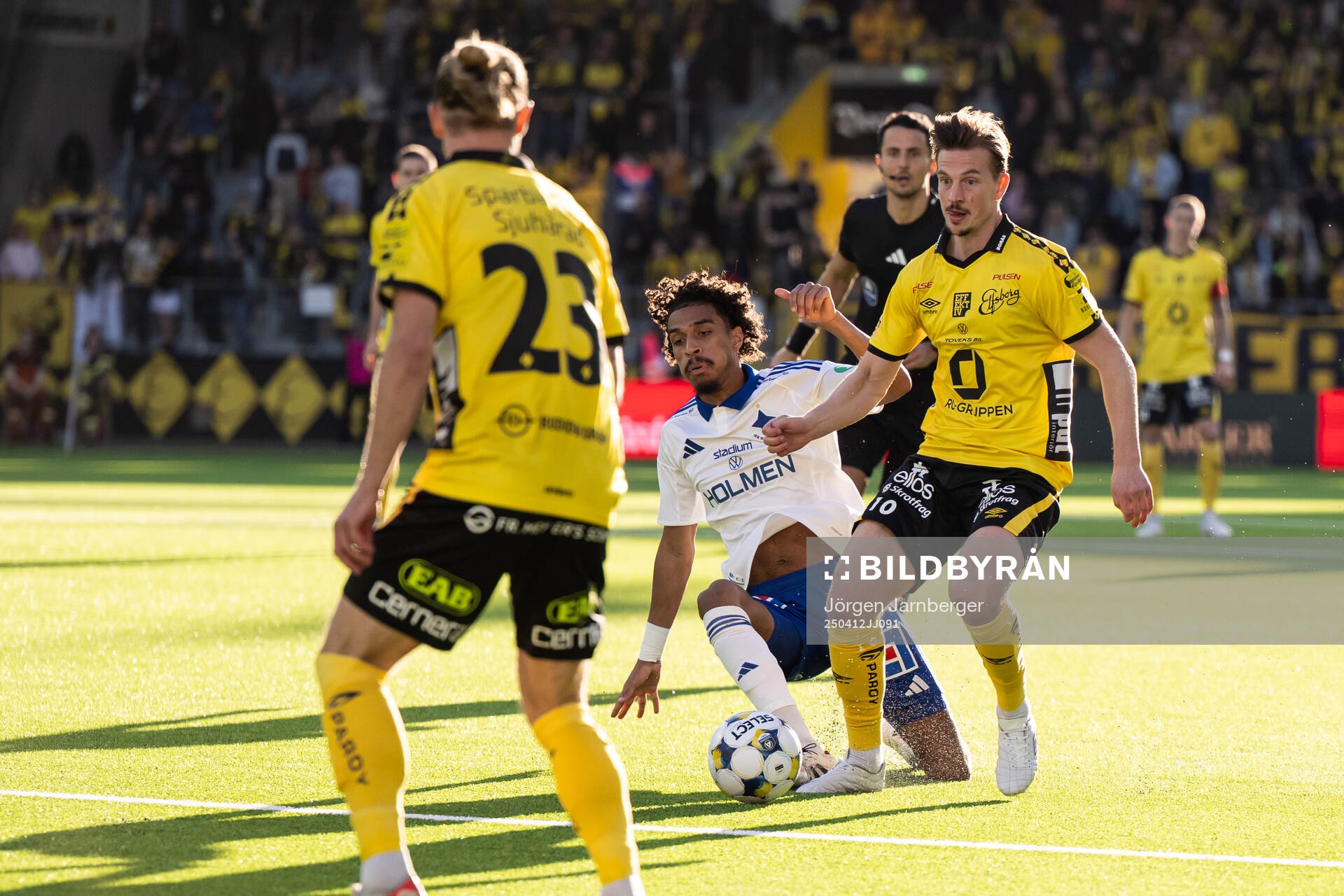 IFK Norrköpings Jesper Ceesay och Elfsborgs Simon Olsson