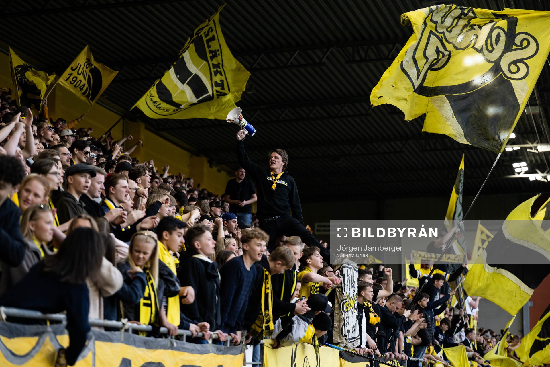 Elfsborgs supportrar på läktaren