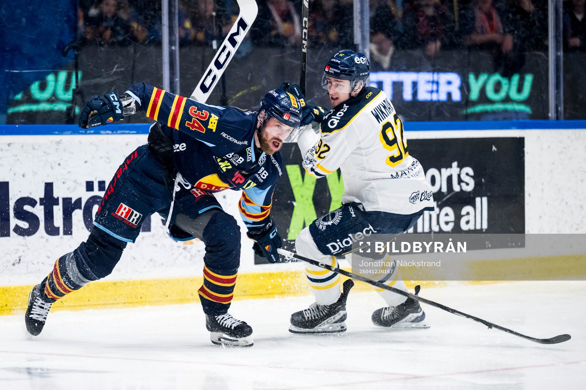 Djurgårdens Daniel Brodin och Södertäljes Albert Wikman