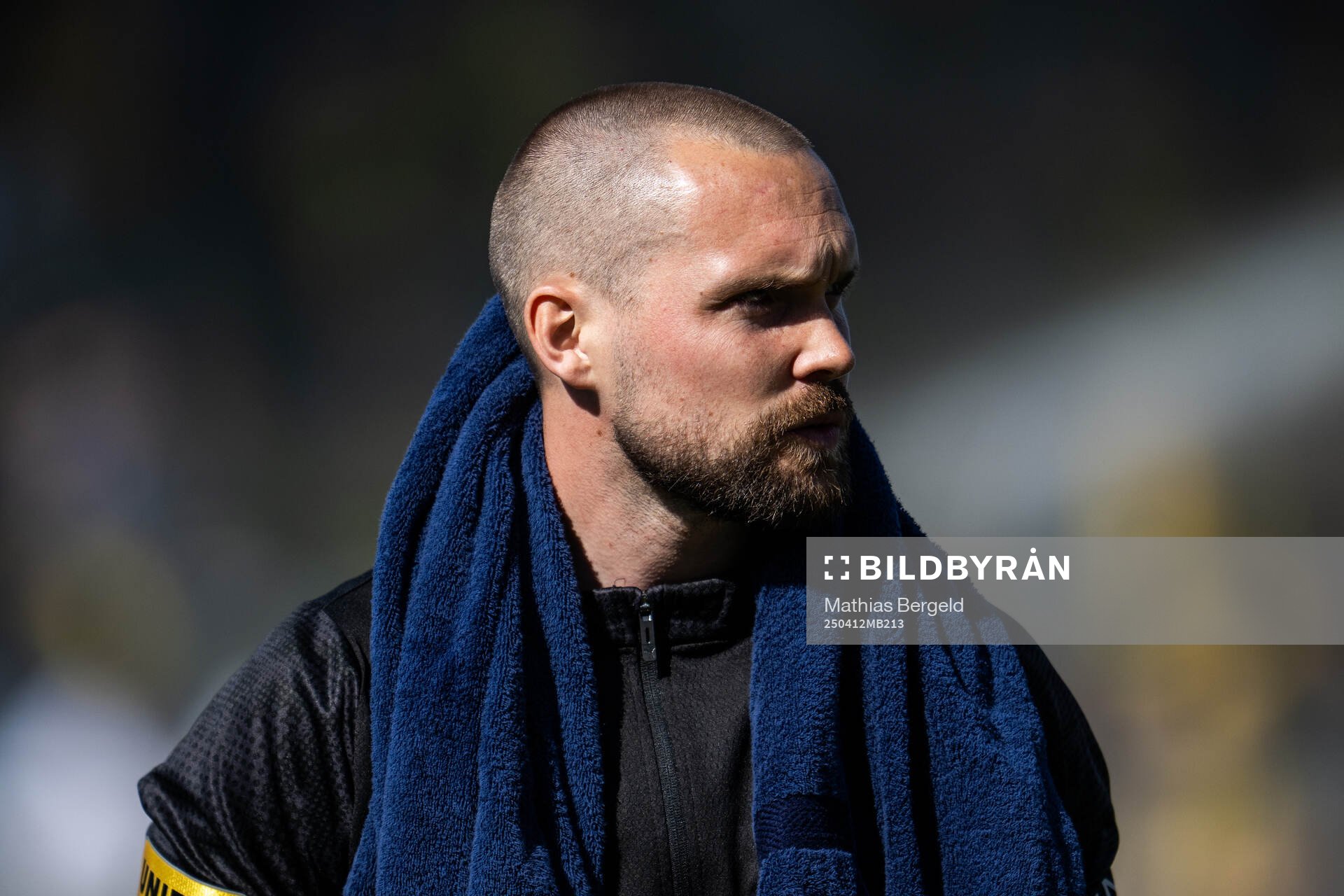 Häckens målvakt Oscar Jansson vid line-up