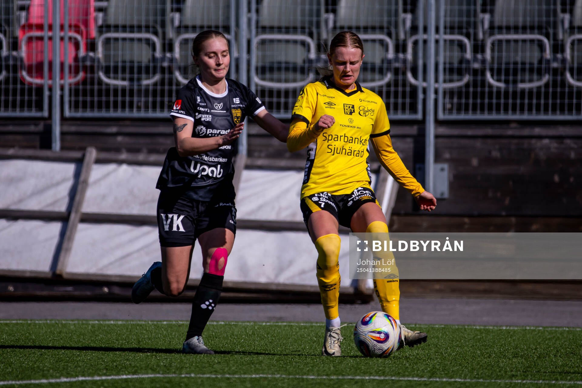 Umeås Julia Holmgren och Elfsborgs Hanna Jiozon